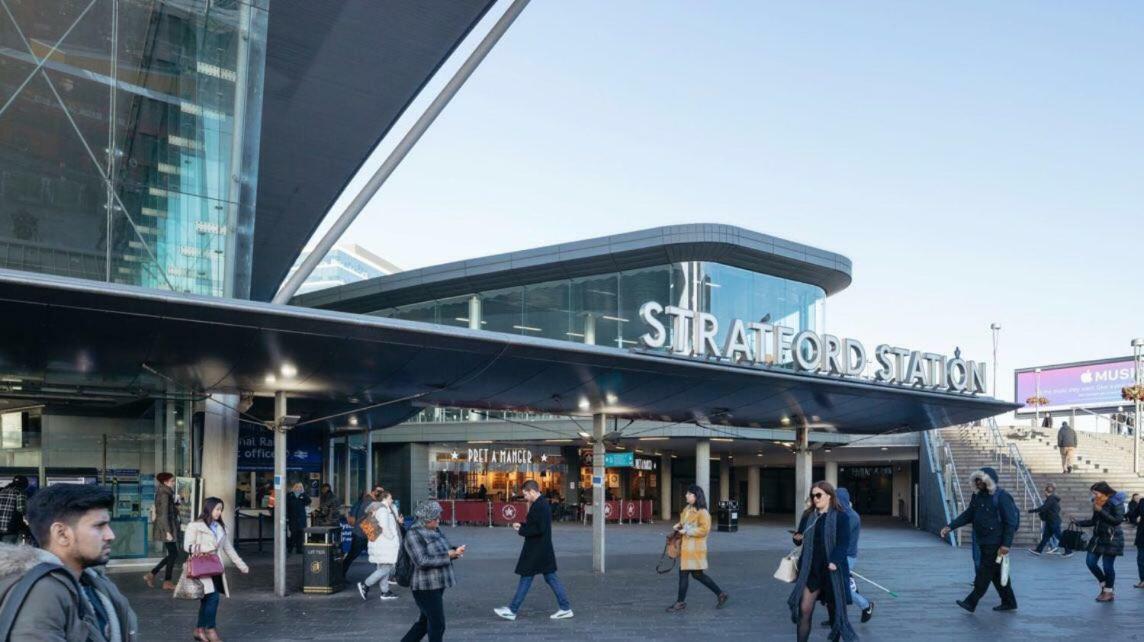 Cozy Apartment In Stratford From 18 Minutes To Central London Eksteriør billede