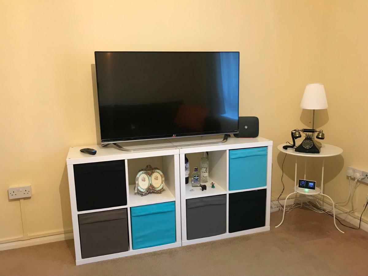 Cozy Apartment In Stratford From 18 Minutes To Central London Eksteriør billede
