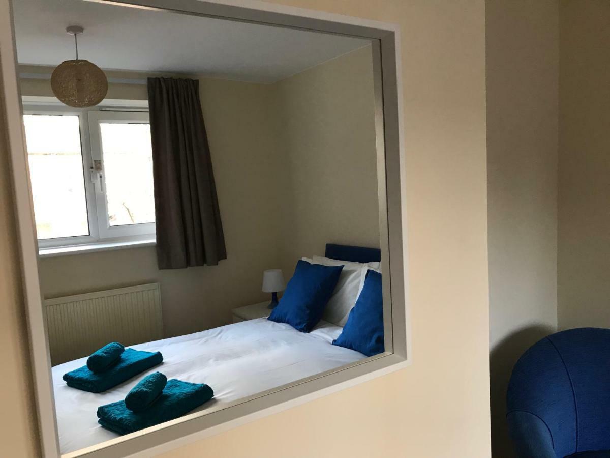 Cozy Apartment In Stratford From 18 Minutes To Central London Eksteriør billede