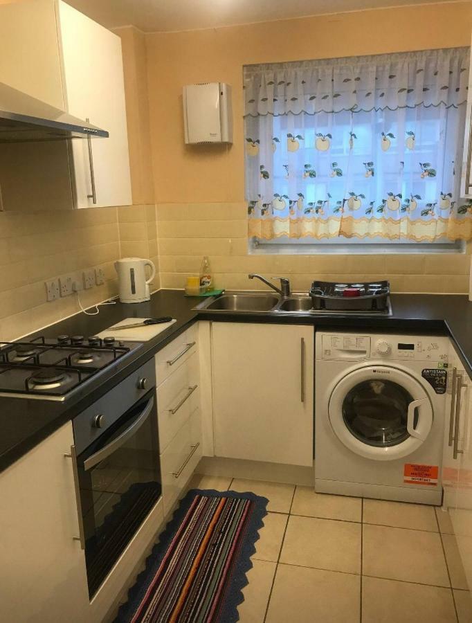 Cozy Apartment In Stratford From 18 Minutes To Central London Eksteriør billede
